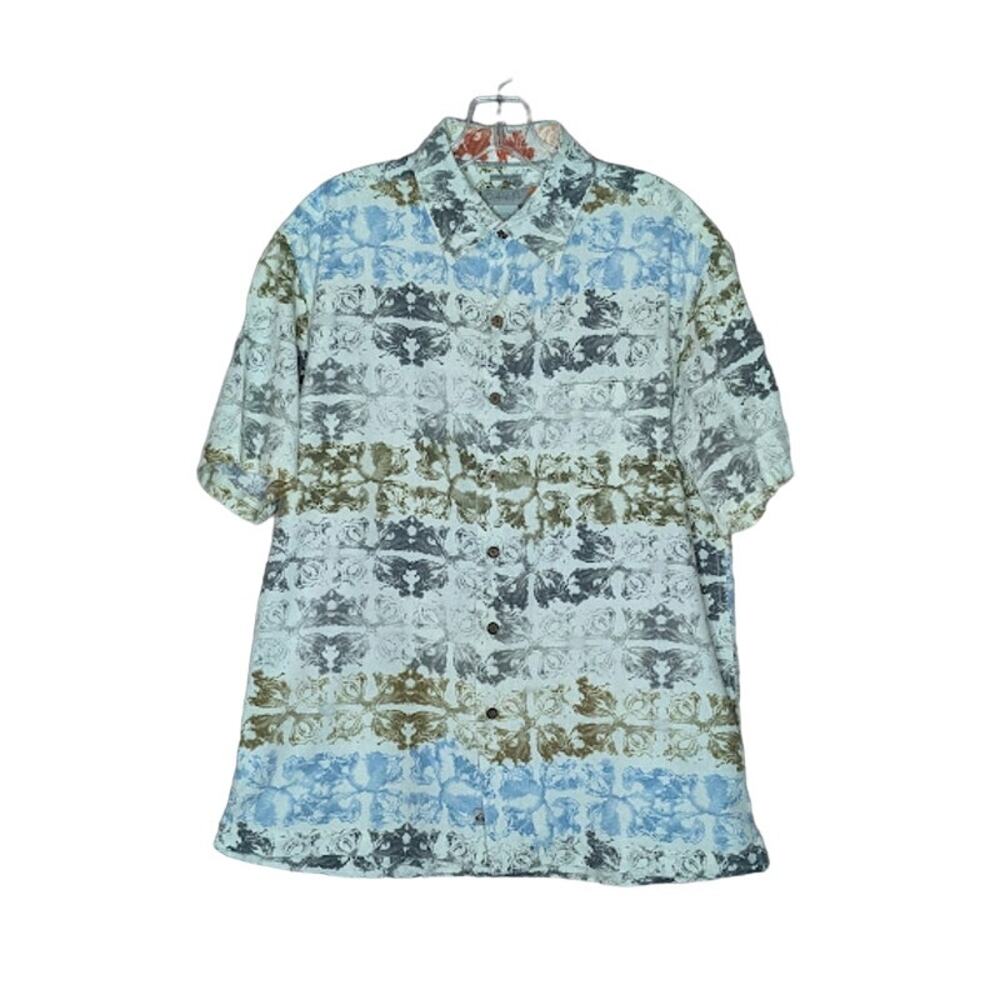 QUICKSILVER comfort fit Mens small Tiki Hawaiian button down shirt beachy summer